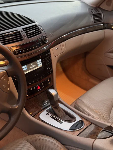 Mercedes-Benz E-Клас 2003 - 31