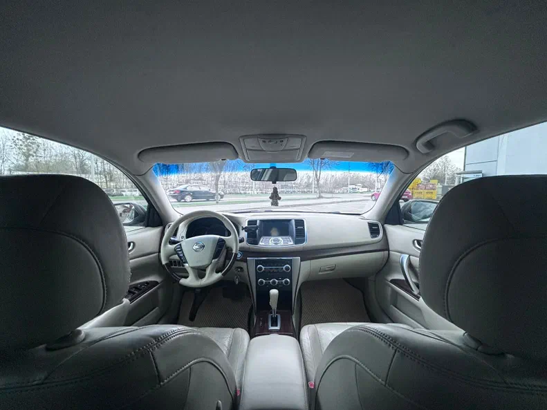 Nissan Teana 2010 - 9