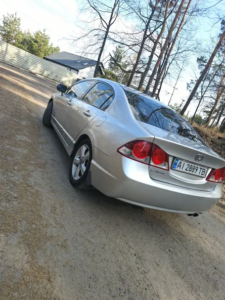 Honda Civic 2007 - 3