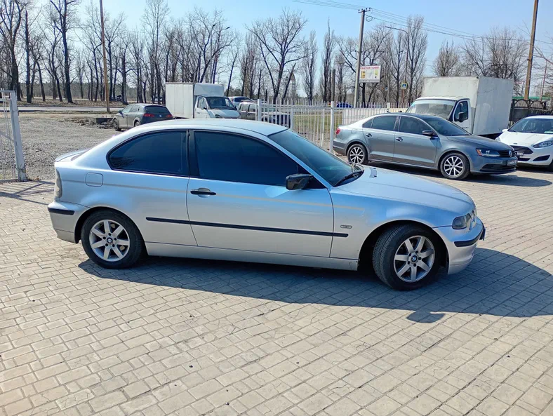 BMW 3 серія 2001 - 6