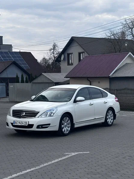 Nissan Teana 2010
