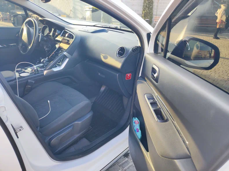Peugeot 3008 2013 - 13