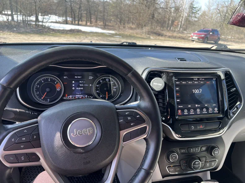 Jeep Cherokee 2018 - 9