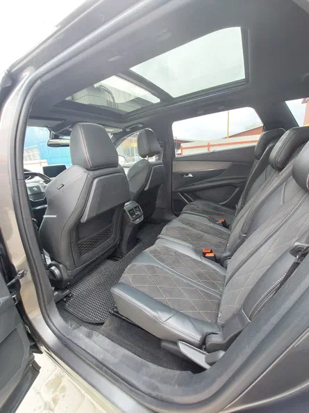 Peugeot 5008 2017 - 17