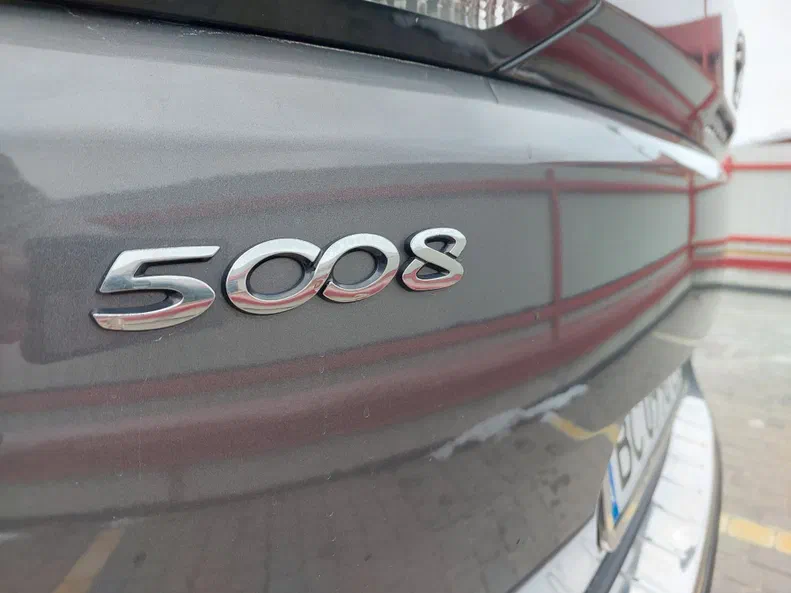 Peugeot 5008 2017 - 27