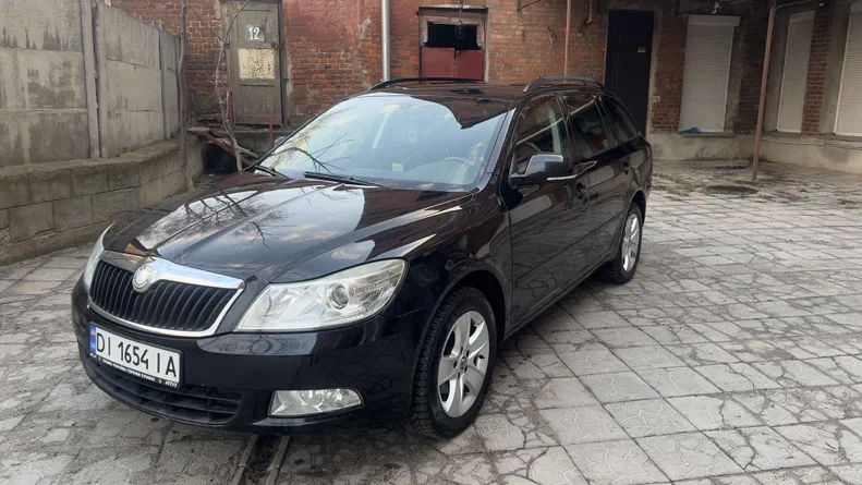 Skoda Octavia 2010 - 3