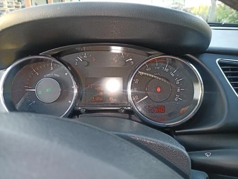 Peugeot 3008 2012 - 6