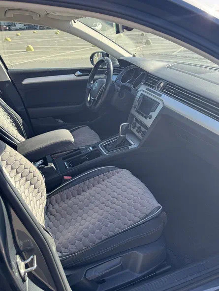 Volkswagen Passat 2016 - 10