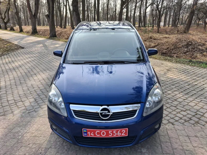 Opel Zafira 2006 - 9