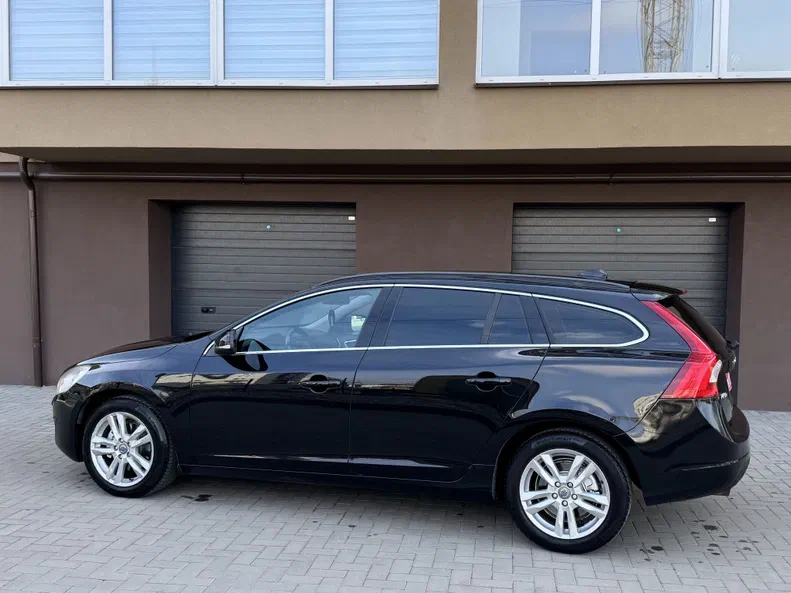 Volvo V60 2013 - 6