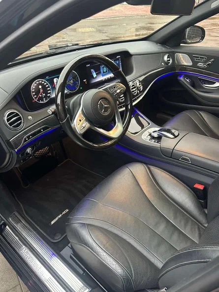 Mercedes-Benz S-Класс 2019