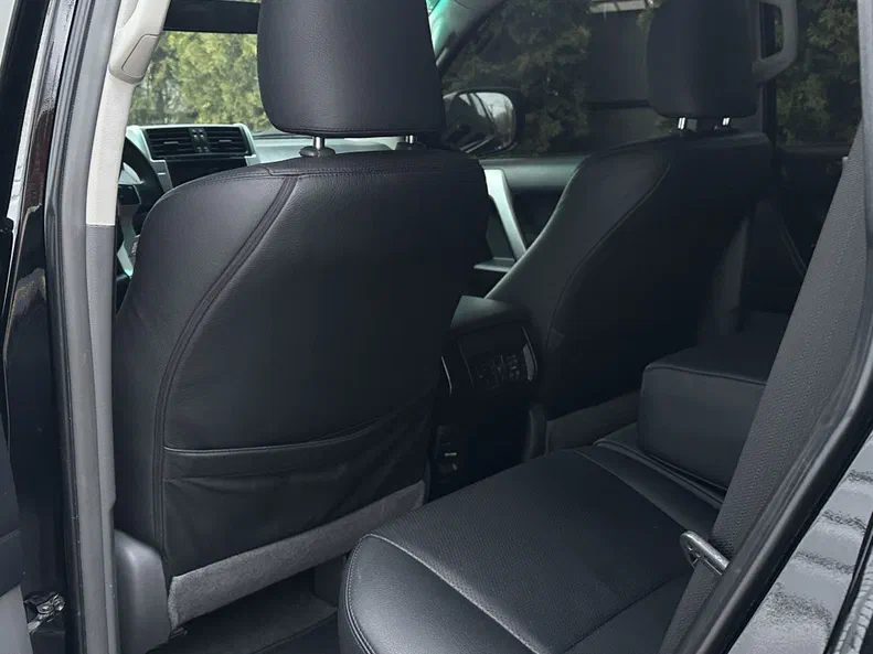 Toyota Land Cruiser Prado 2013 - 11