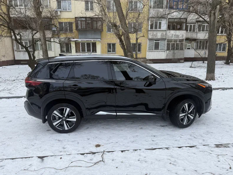 Nissan Rogue 2021