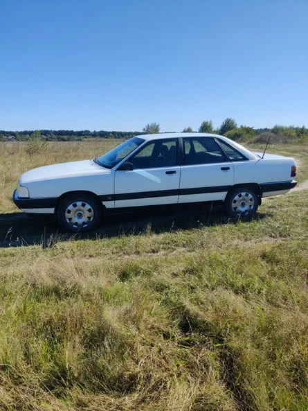 Audi 100 1988