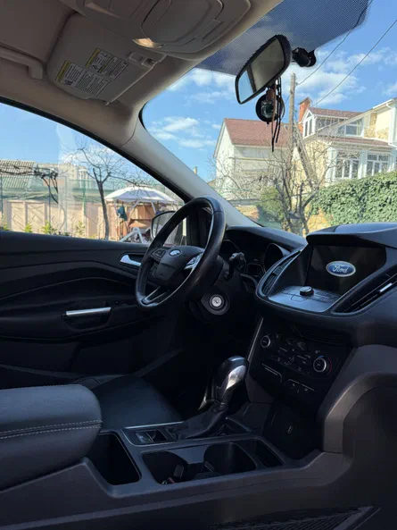 Ford Escape 2018 - 6