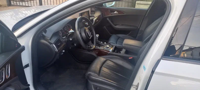 Audi A6 2014 - 5