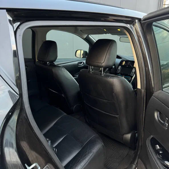 Nissan Leaf 2017 - 11