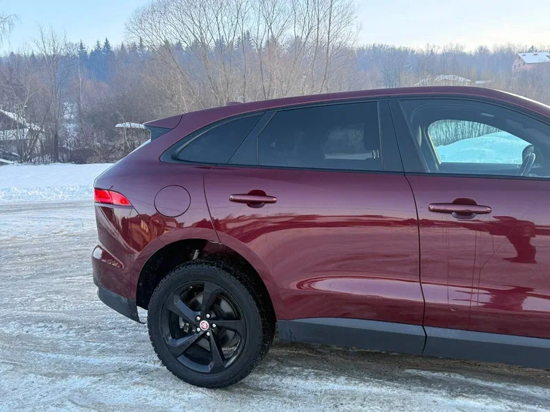 Jaguar F-Pace 2016 - 8