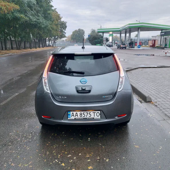 Nissan Leaf 2015