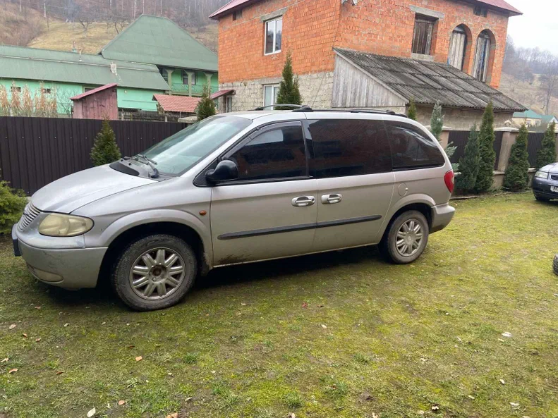 Chrysler Voyager 2003