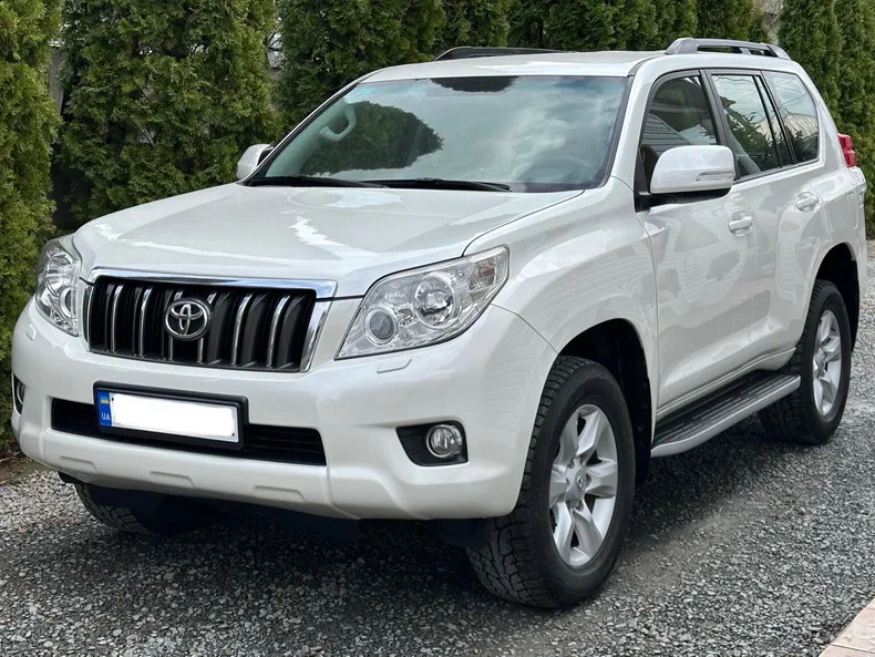 Toyota Land Cruiser Prado 2010