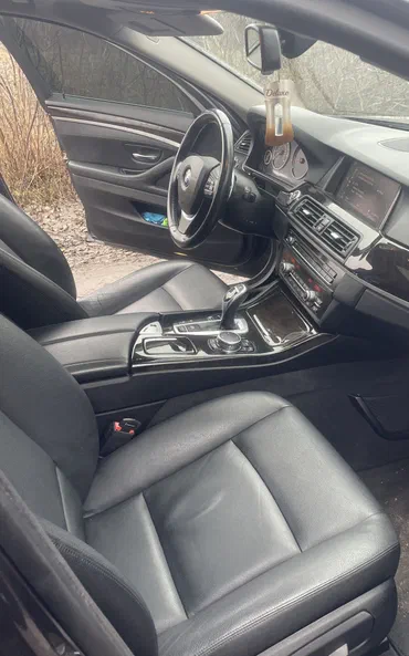 BMW 5 серии 2016