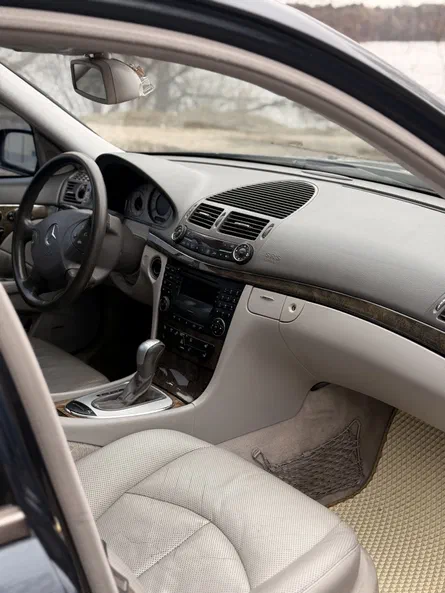 Mercedes-Benz E-Клас 2003 - 15