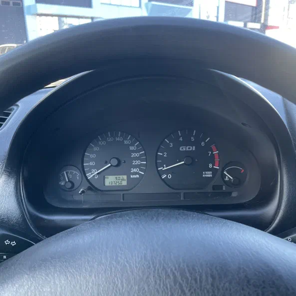 Mitsubishi Carisma 1998 - 18