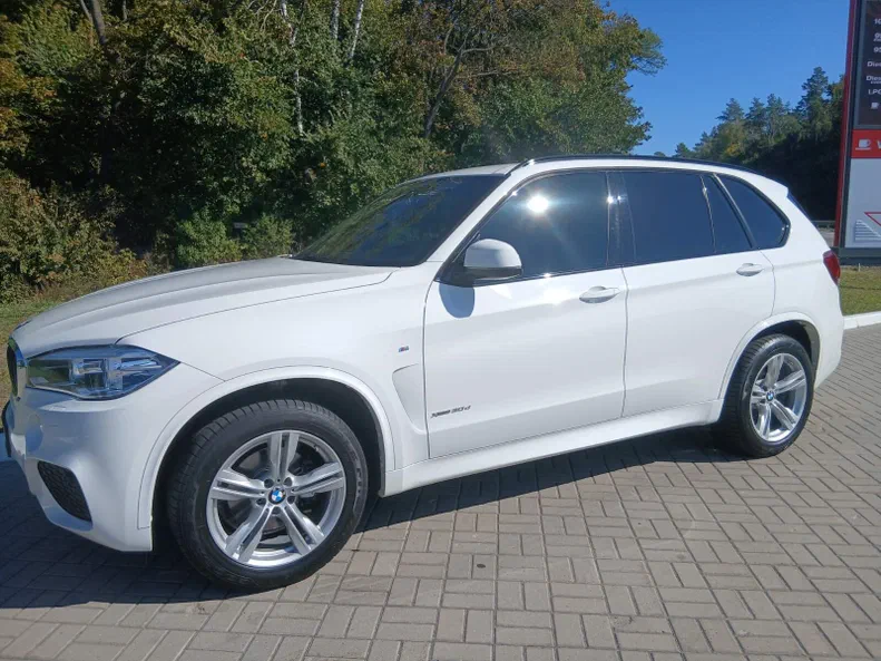 BMW X5 2017 - 8
