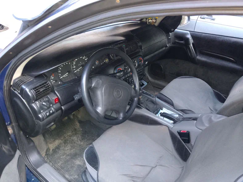 Opel Omega 1995 - 4