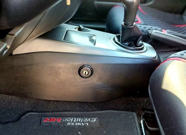 Mitsubishi Lancer 2007 - 10