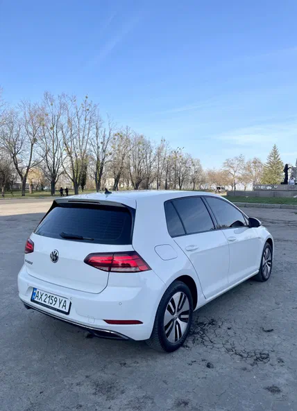 Volkswagen Golf 2017 - 5