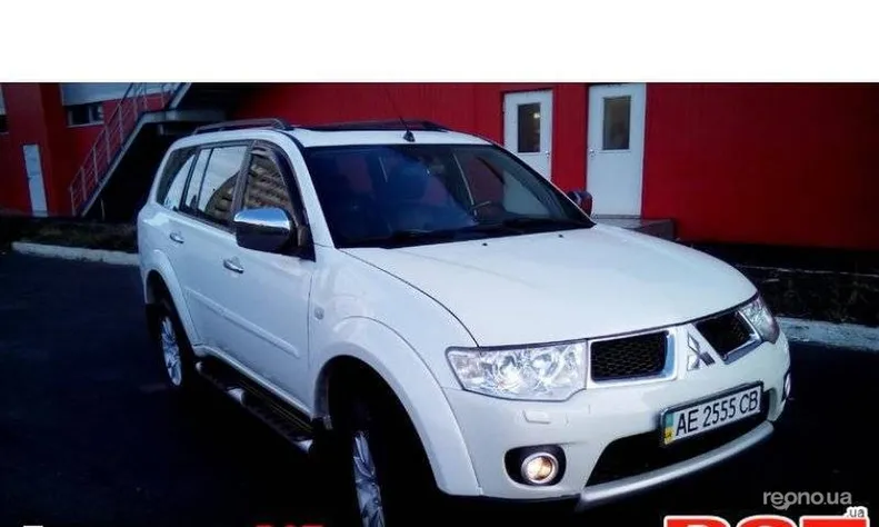 Mitsubishi Pajero 2010 - 0