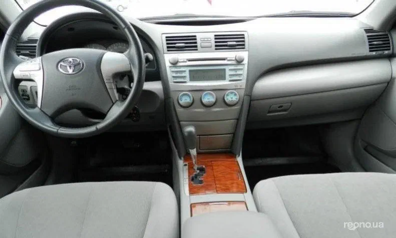 Toyota Camry 2009 - 10