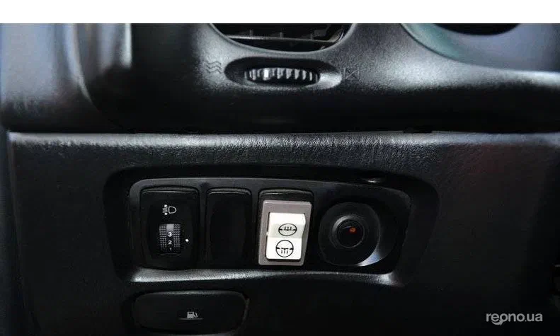 Hyundai H-1 2005 - 13