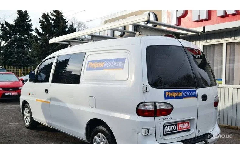 Hyundai H-1 2005 - 18