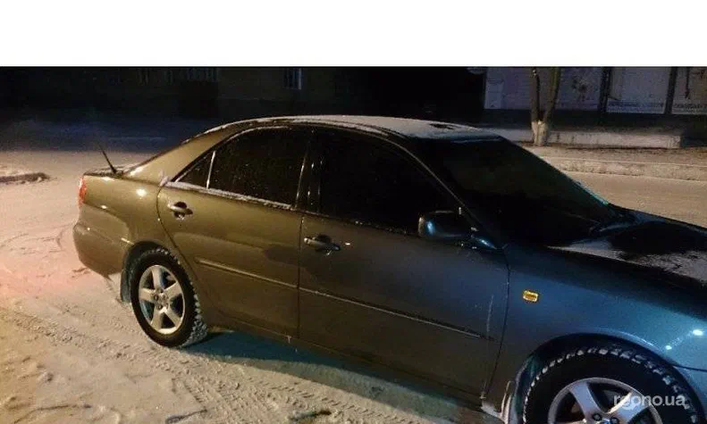 Toyota Camry 2003 - 5