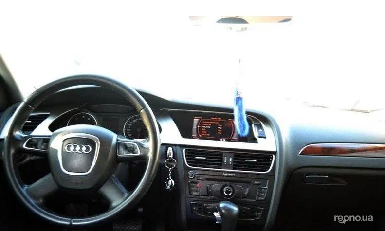 Audi A4 2010 - 10