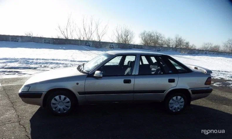 Daewoo Espero 1995 - 11