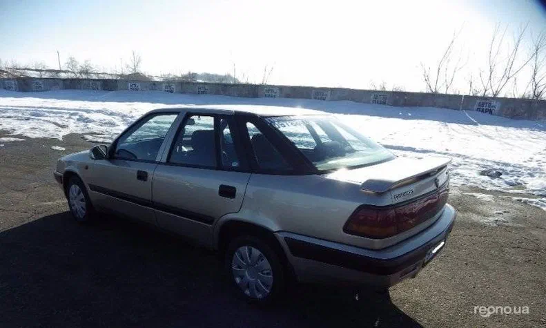 Daewoo Espero 1995 - 10