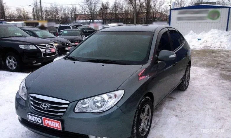 Hyundai Elantra 2010 - 26