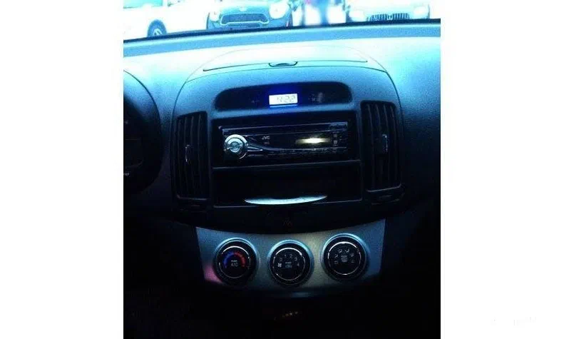 Hyundai Elantra 2010 - 1