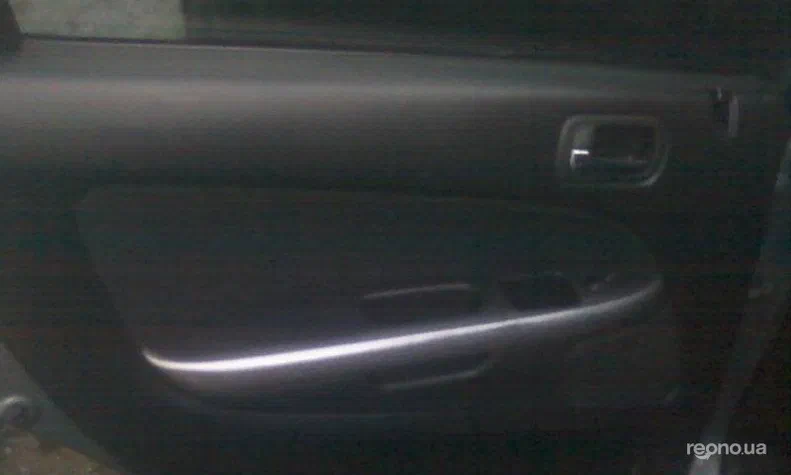 Honda Stream 2004 - 3