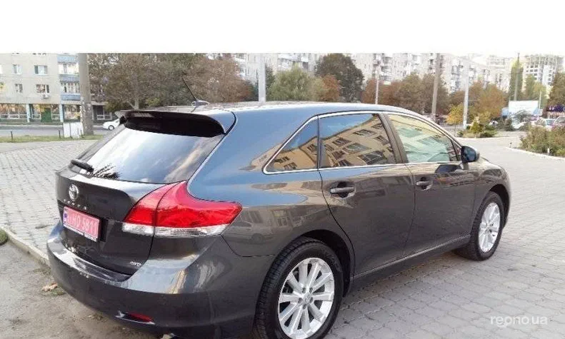 Toyota Venza 2011 - 3