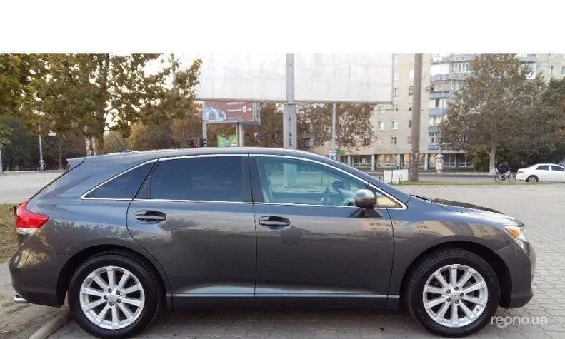 Toyota Venza 2011 - 4