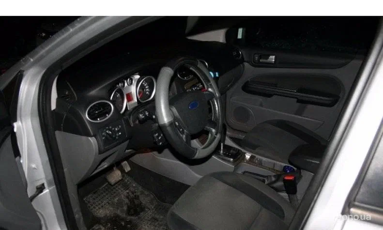 Ford Focus 2011 - 8