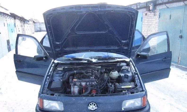 Volkswagen Passat 1990 - 10