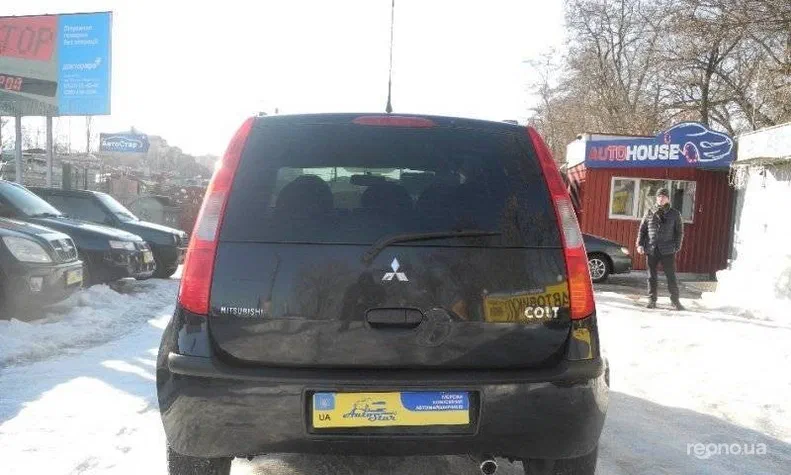 Mitsubishi Colt 2008 - 19