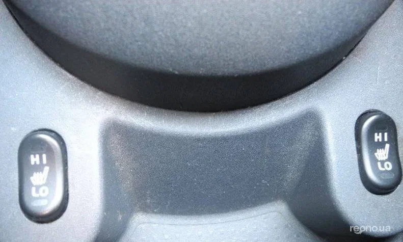 Mitsubishi Colt 2008 - 7