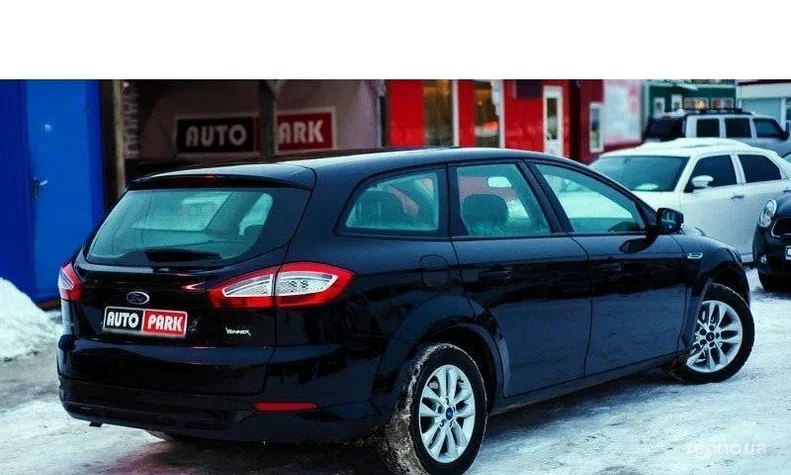 Ford Mondeo 2011 - 8